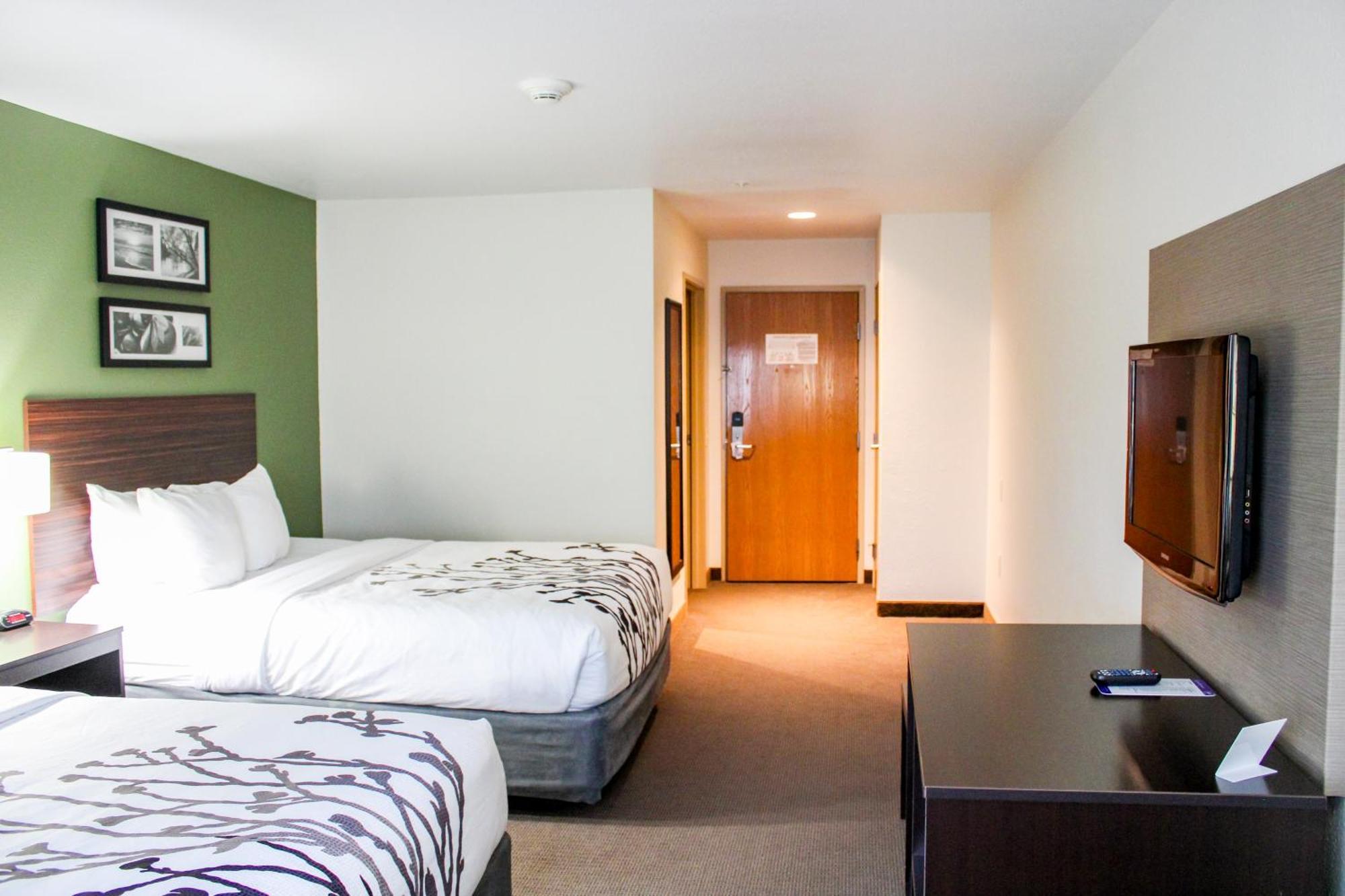 Sleep Inn & Suites Conference Center Eau Claire North Union Экстерьер фото